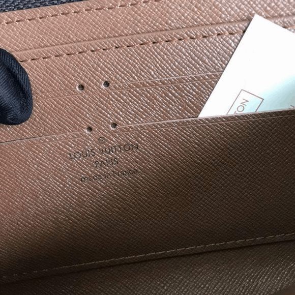 Zippy Wallet Monogram - Women - Small Leather Goods | LOUIS  💋💋💋Brown Purse Zippy Monogram Wallet💋New